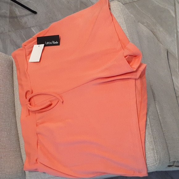 NWT Lea & Viola Orange Shorts - Picture 1 of 9